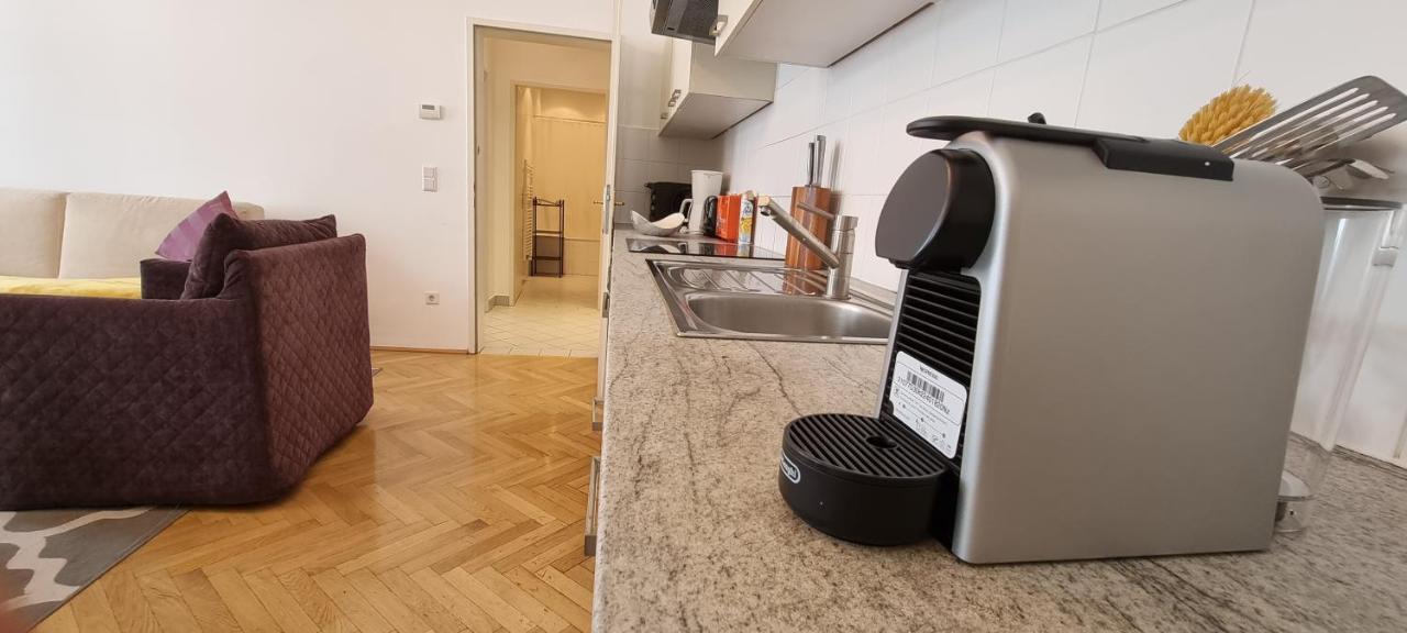 Urban Serviced Apartments Viena Exterior foto
